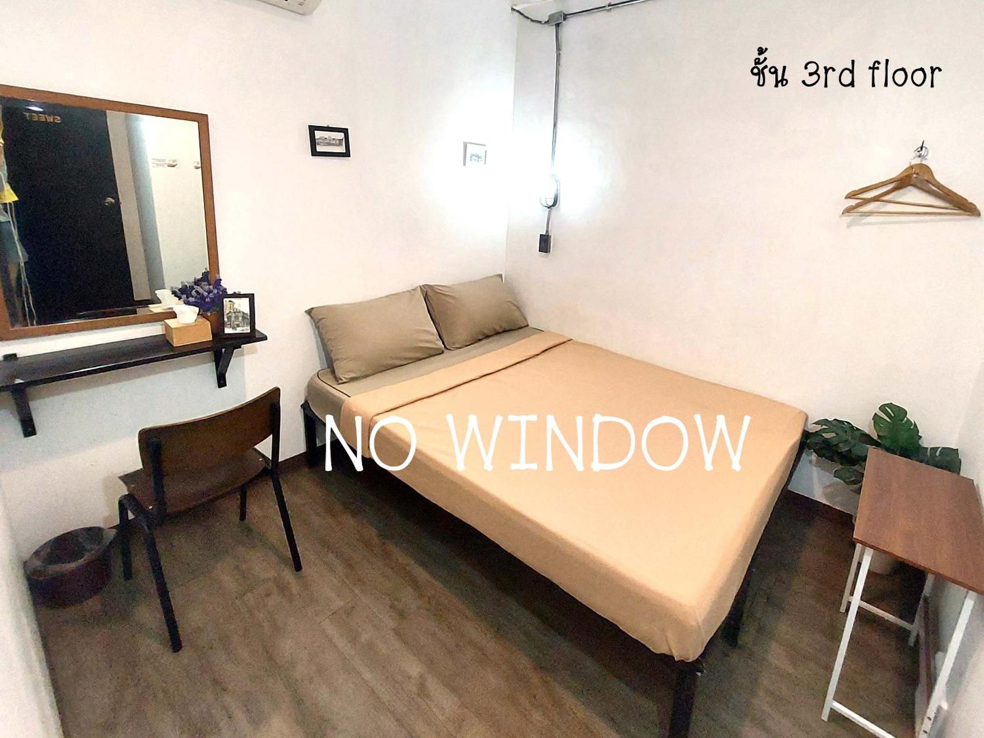 Feel Good Bangkok Hostel Esterno foto